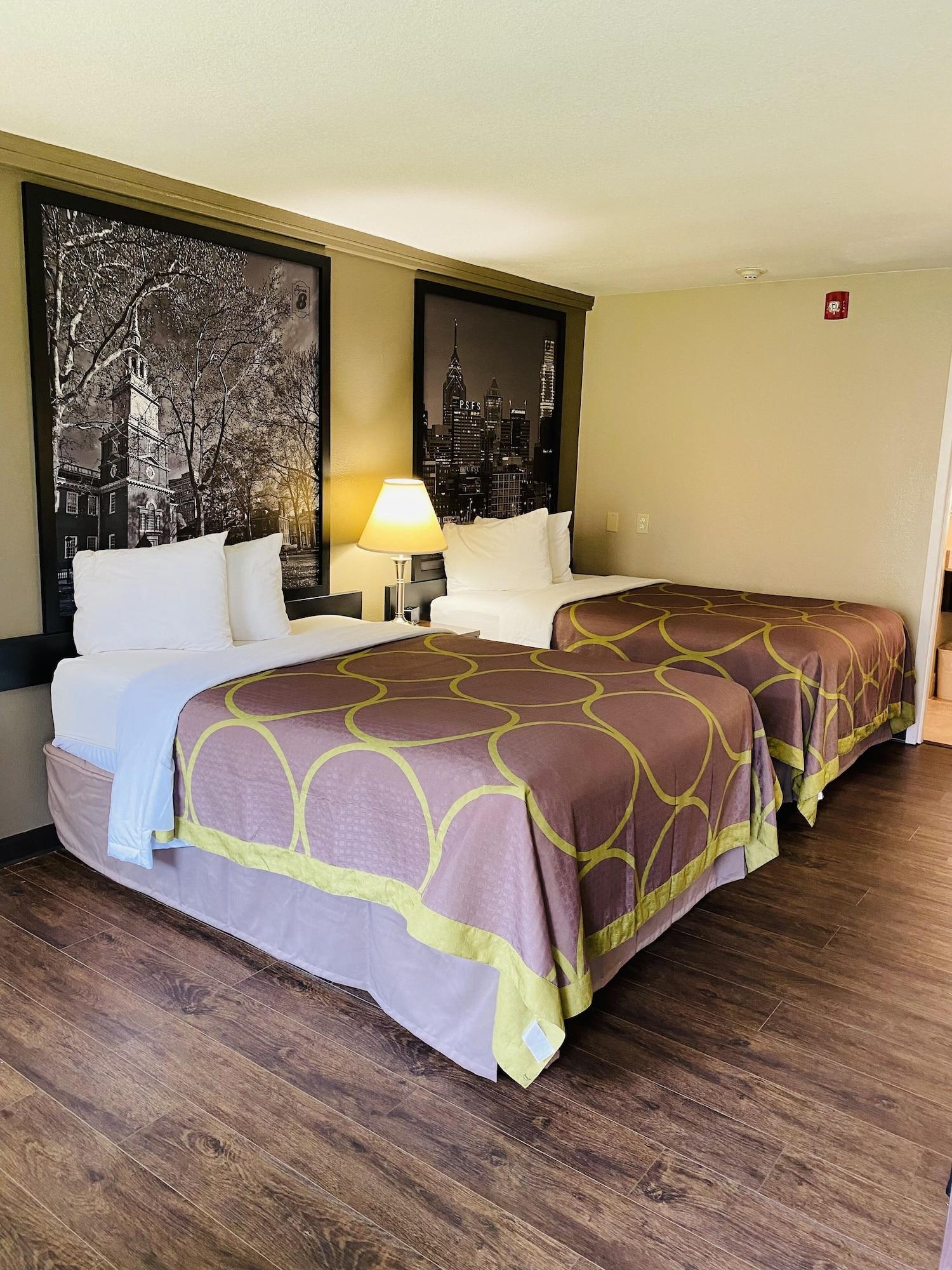 Super 8 By Wyndham Danville Ngoại thất bức ảnh